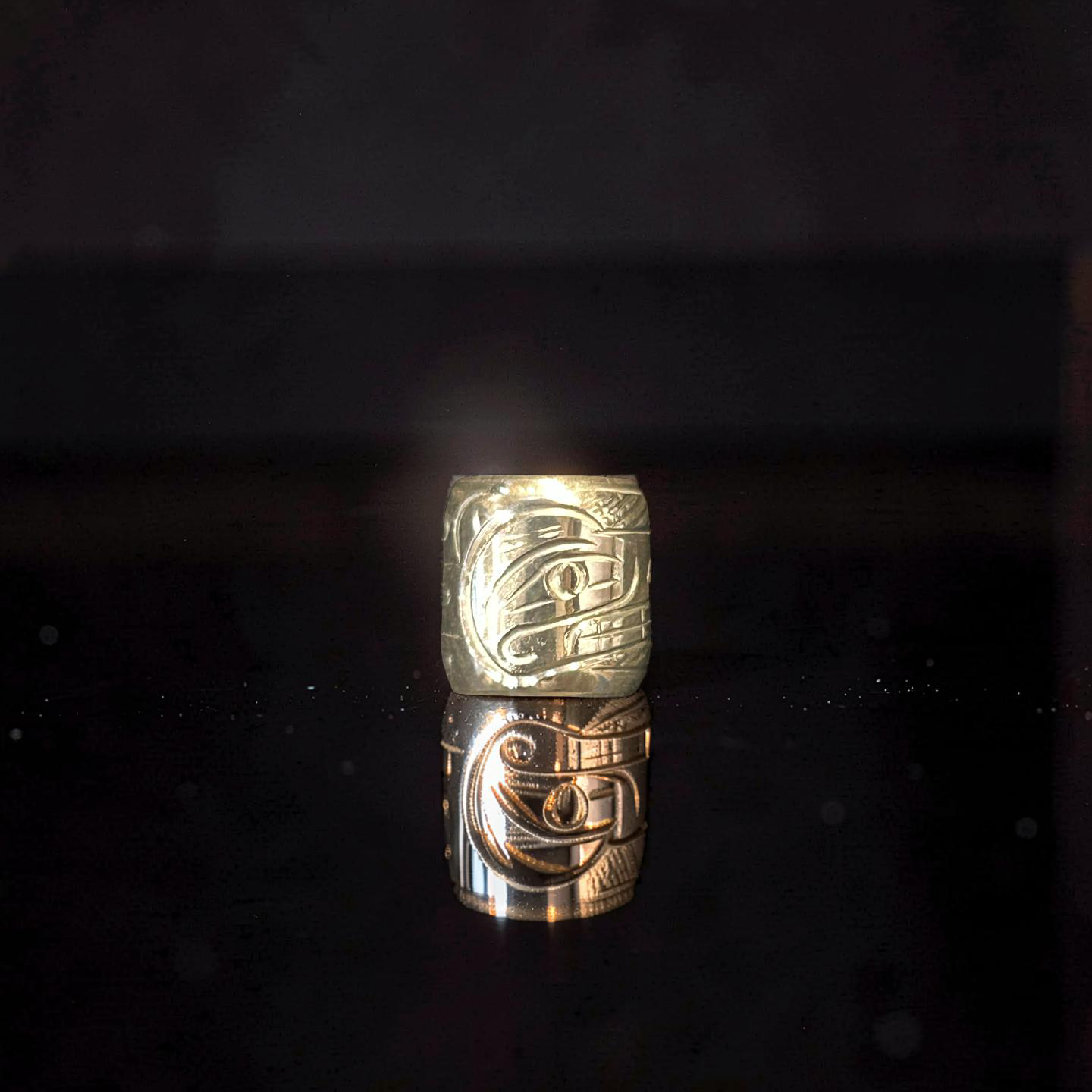 Small Beveled Spirit Bead - Wolf