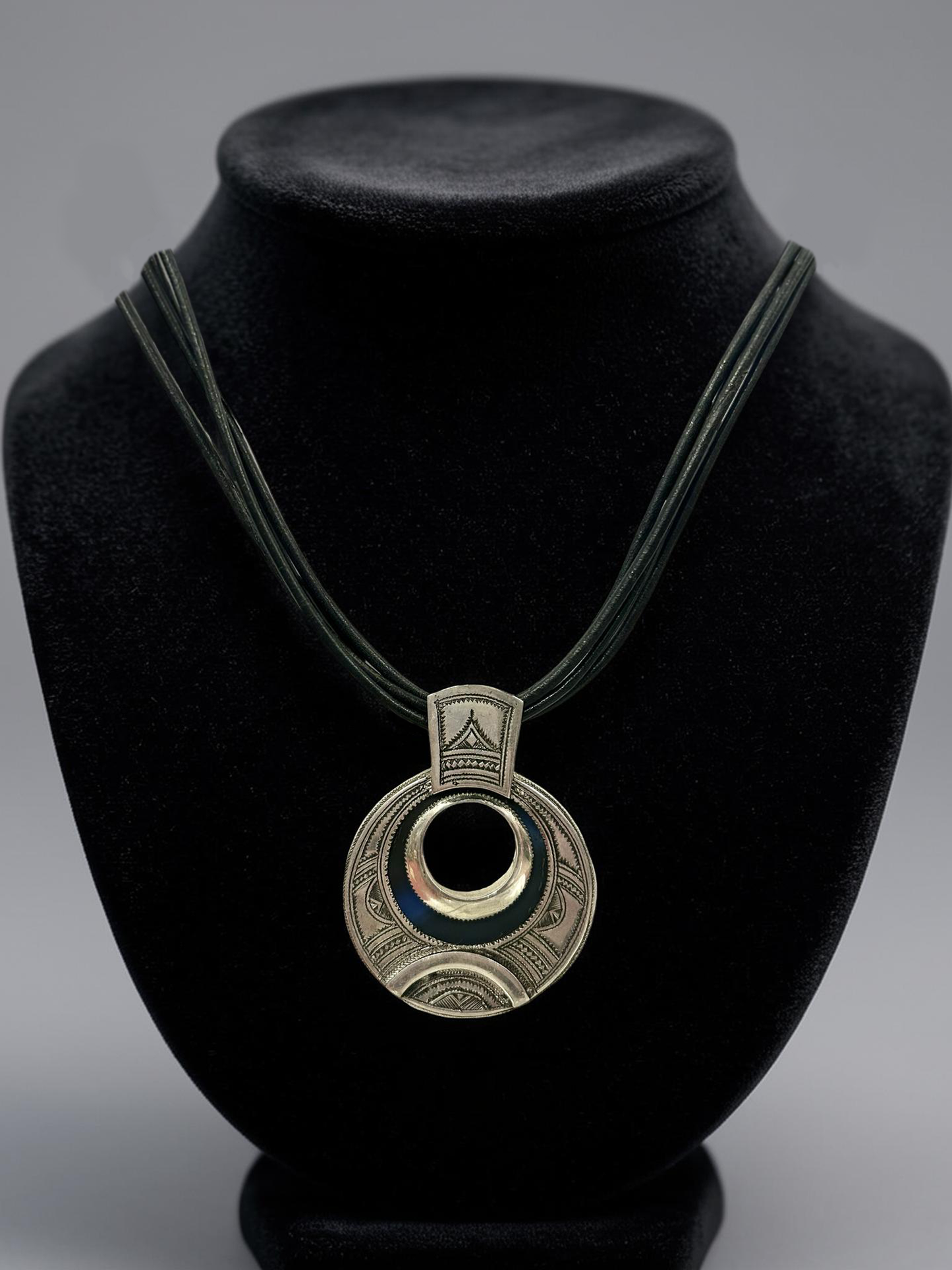 Tuareg Tribe - Sliced Blue Agate Necklace