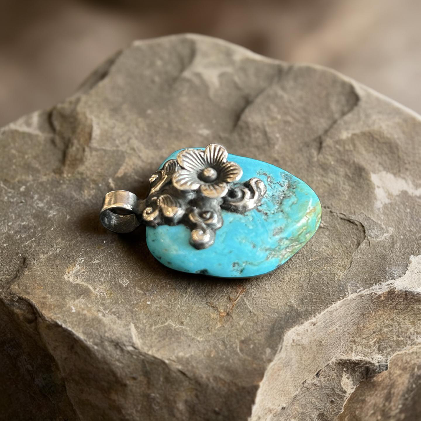 Turquoise Flower Nepalese Pendant