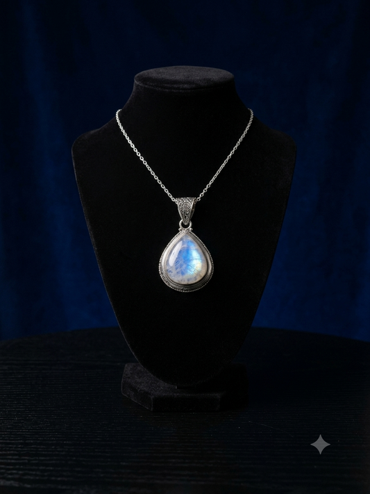 Moonlit Elegance Moonstone Pendant